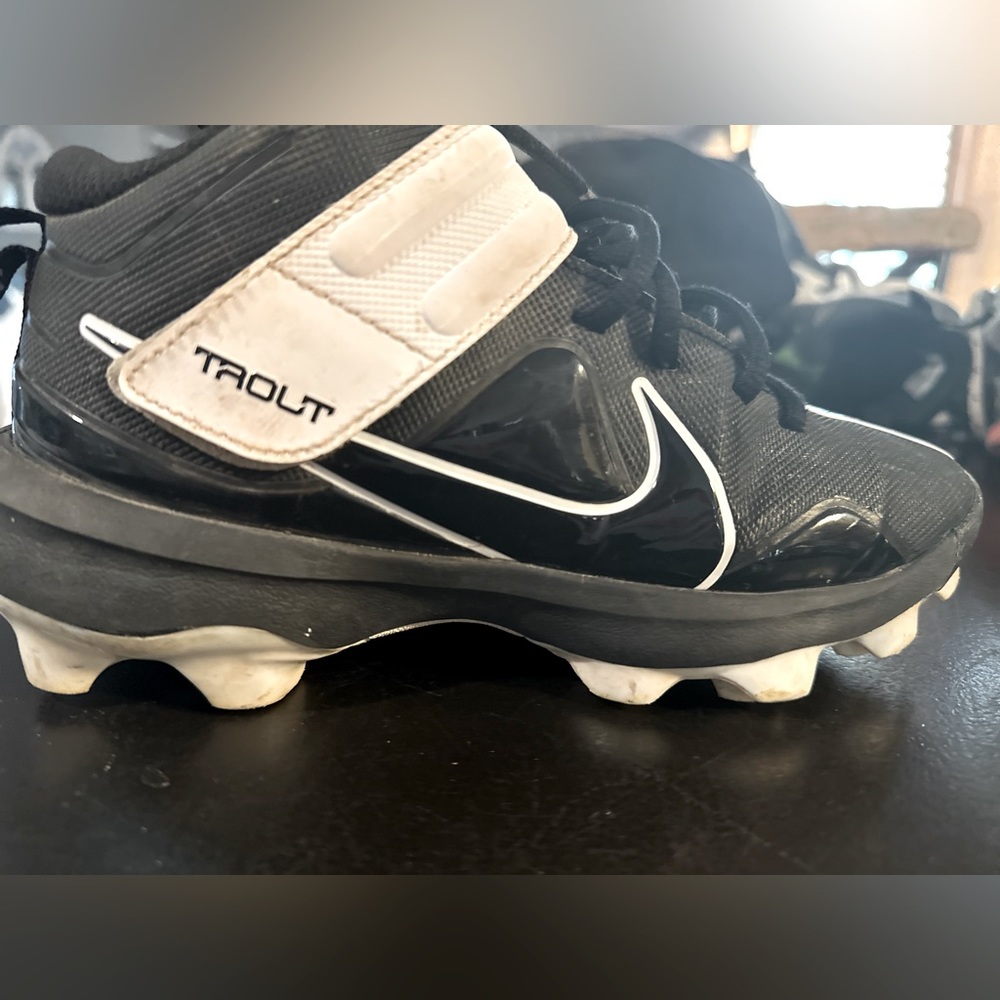 NIKE baseball CLEATS